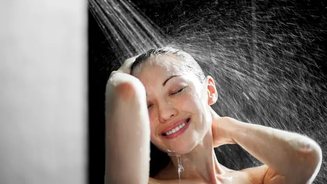 Trik Ampuh Bikin Ritual Mandi Terasa Lebih Refreshing