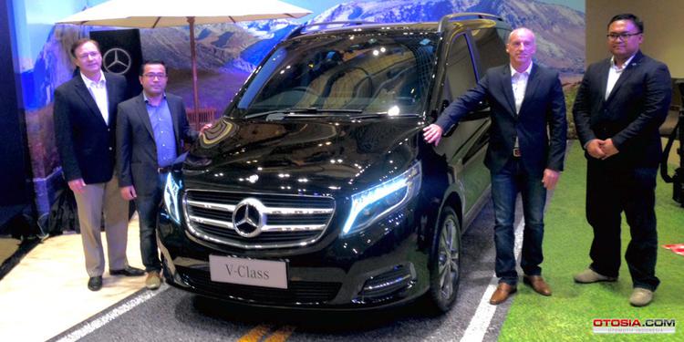 Alphard vs Delica: Pertempuran Dua Raksasa di Segmen MPV Premium