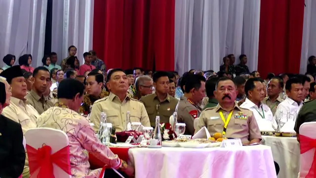 Presiden Prabowo Subianto menghadiri halalbihalal dengan Purnawirawan TNI AD dan Keluarga Besar TNI-Polri di Balai Kartini Jakarta.