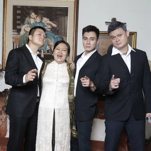6 Potret Kakak Kandung Baim Wong yang Jarang Tersorot, Disebut Mirip Kiano