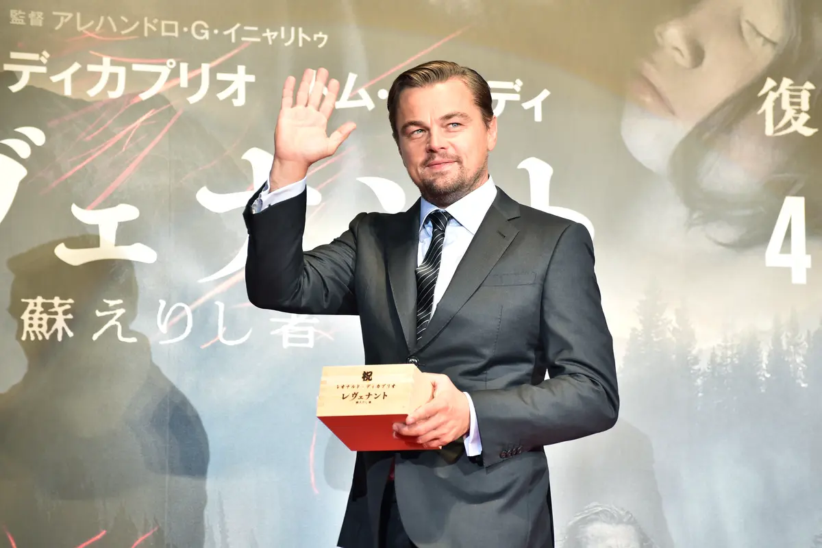 [Bintang] Leonardo DiCaprio Kembali Kencani Model Cantik Roxy Horner