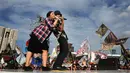 Konser akbar baru saja digelar. Slank bersama dengan puluhan artis meramaikan konser bertajuk #KonserGue2. Konser mendukung pasangan calon Gubernur DKI Jakarta 2017. (Bambang E. Ros/Bintang.com)