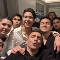 Rizky Nazar Hadir di Resepsi Al Ghazali dan Alyssa Daguise. [@abdullahaburachman]