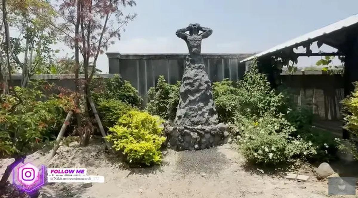 Model Kolam di Taman Rumah Soimah yang Luas Banget, Asri dengan Detail Artistik