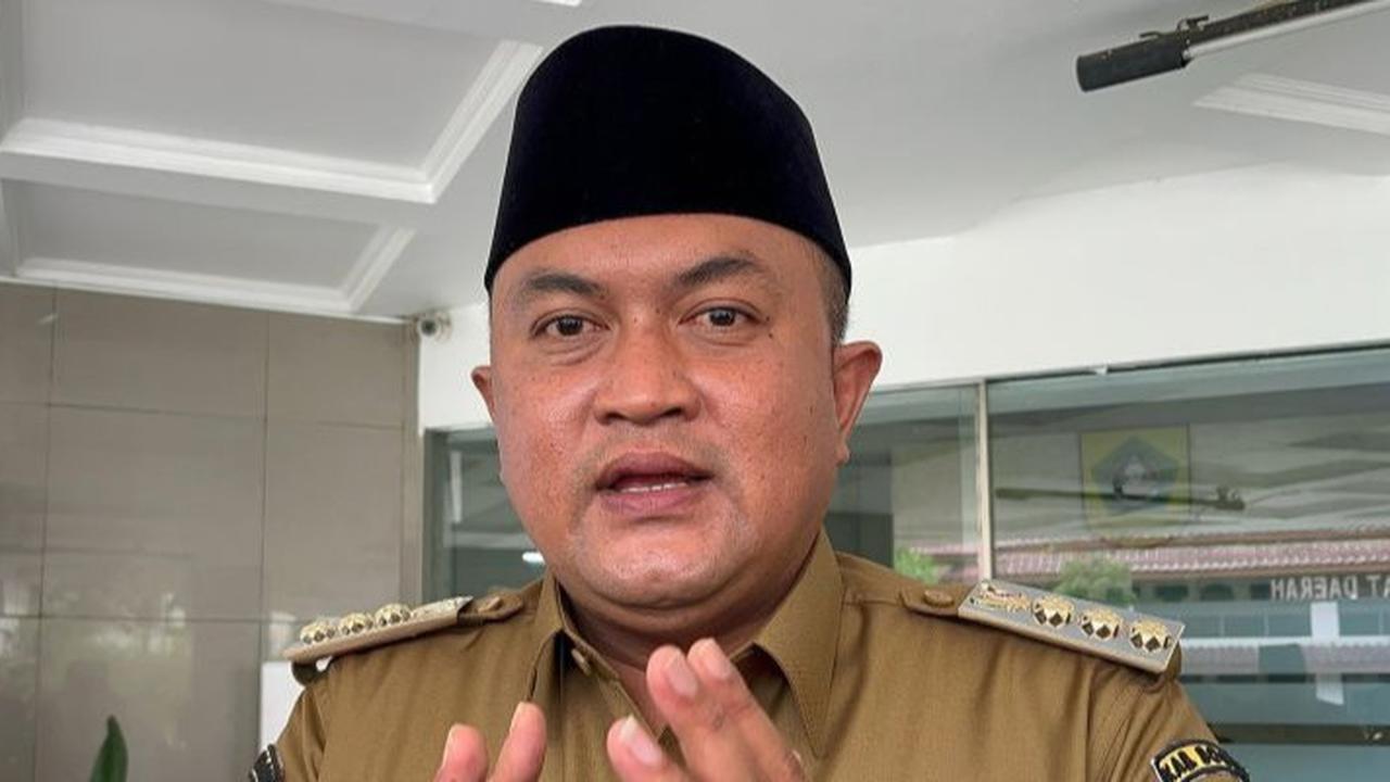 Tegas! Bupati Bogor Bakal Copot Petugas Dishub yang Potong Uang Kompensasi Sopir Angkot