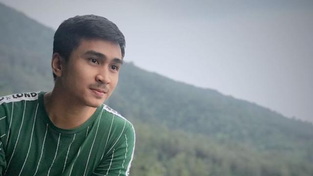 7 Potret Lutfi Agizal yang Dikabarkan Jadi Tunangan Salshadila Anak Iis Dahlia