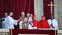 Robert Francis Prevost dikenal sebagai seorang moderat yang dekat dengan Paus Fransiskus dan menghabiskan waktu bertahun-tahun sebagai misionaris di Peru. (Gabriel BOUYS/AFP)