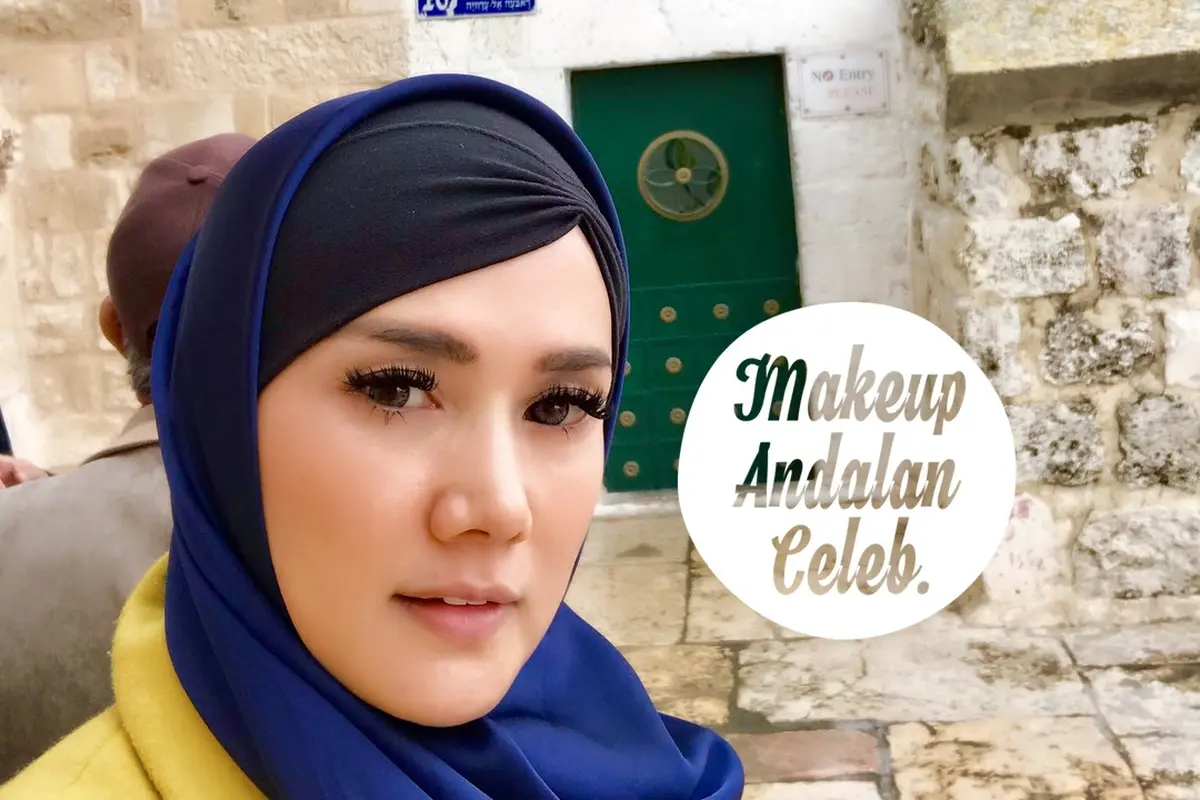 [Bintang] Makeup Andalan Seleb: Cantik Kenakan Hijab, Mulan Jameela Tunjukkan Riasan Mata Memesona untuk Ramadan 2018