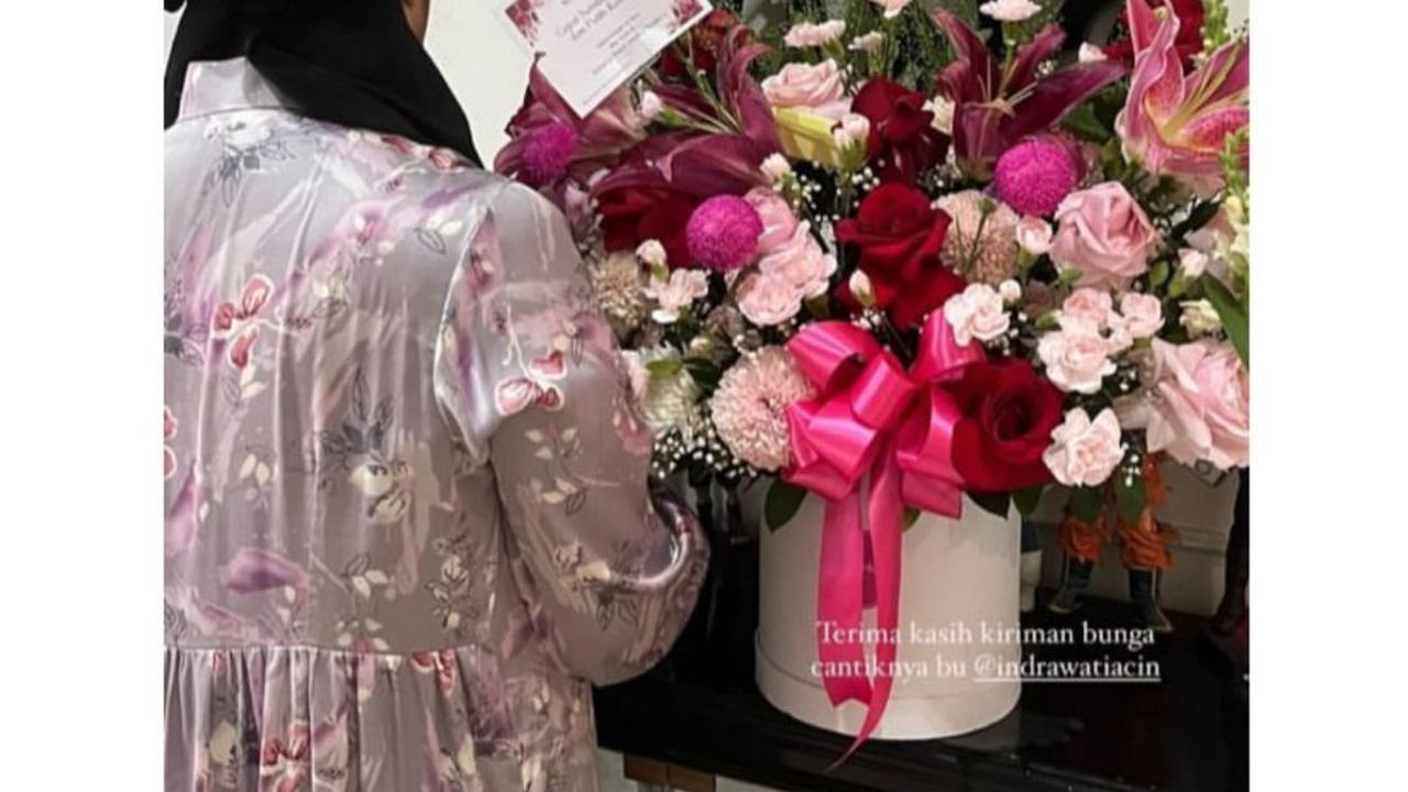 Potret Betharia Sonata (Sumber: Instagram/official.bethariasonata dan Instagram/nabilahrdz)