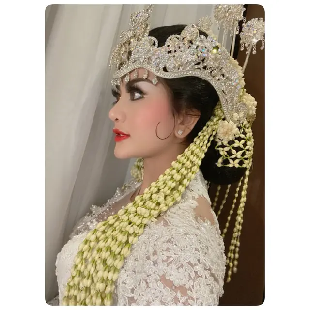 Lepas Masa Lajang, 7 Momen Pernikahan Gina Youbi Duo Racun