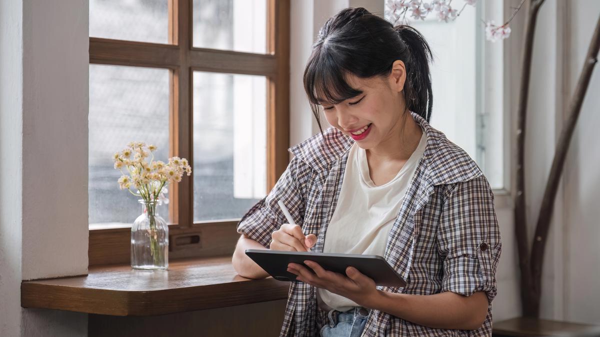 5 Zodiak yang Paling Berenergi Kreatif untuk Passion Project