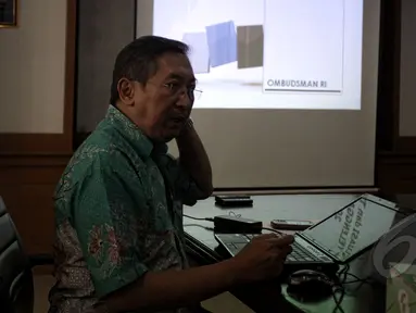 Ombudsman Republik Indonesia mendapati 413 temuan pelanggaran saat penyelengaraan Ujian Nasional (UN) 2015 dari hasil pemantauan saat UN di tingkat SMP dan SMA di 33 Provinsi, Jakarta, Kamis (21/5/2015). (Liputan6.com/Yoppy Renato)