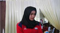 Kapten tim nasional voli putri Indonesia, Wilda Siti Nurfadillah Sugandi, menyebut timnya terbebani dengan target yang diberikan Satlak Prima berupa raihan medali perak di SEA Games 2017. (Bola.com/Zulfirdaus Harahap) 