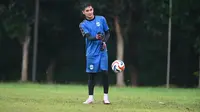 Perburuan Pemain PSIS Belum Berakhir, Kali Ini Kiper Andalan Persela Resmi Dibajak Mahesa Jenar