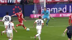 Berita video gol-gol terbaik yang tercipta pada pekan ke-26 Bundesliga 2017-2018. This video presented by BallBall.