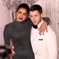 Nick Jonas dan Priyanka Chopra  (Foto: ROB KIM / GETTY IMAGES NORTH AMERICA / AFP)