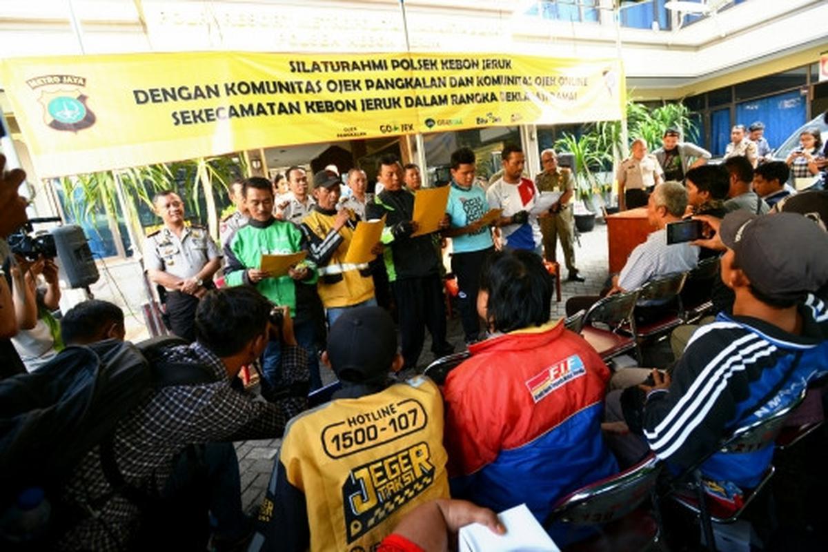 Ojek online dan pangkalan resmi berdamai