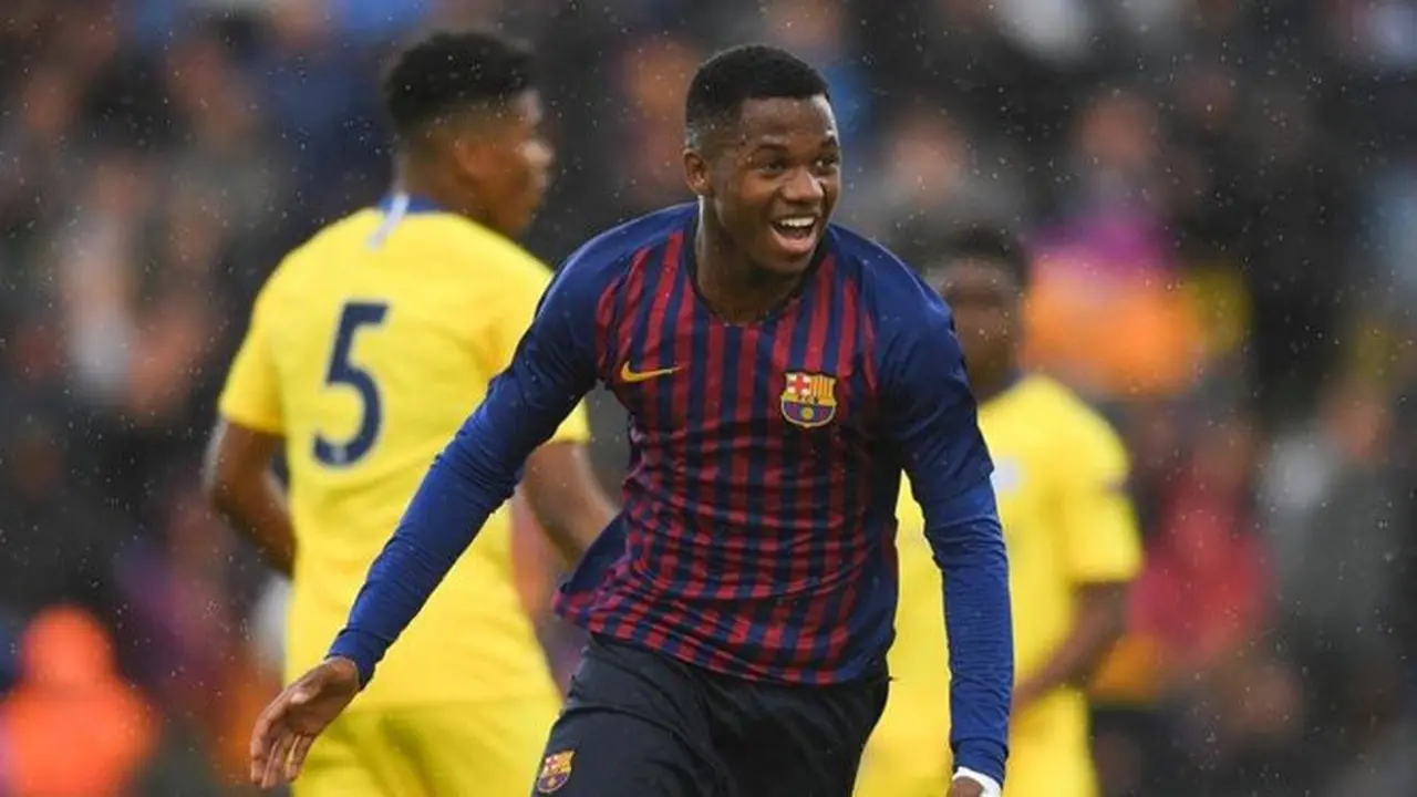 MU dan Newcastle Berebut Wonderkid Barcelona