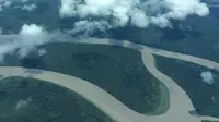 Penerbangan di Papua terlihat dari udara  