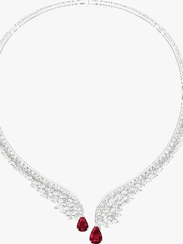 6 Potret Tampilan Kedua Raline Shah di Red Carpet Festival Film Cannes 2024, Pakai Kalung Rubi ‘Darah Merpati’