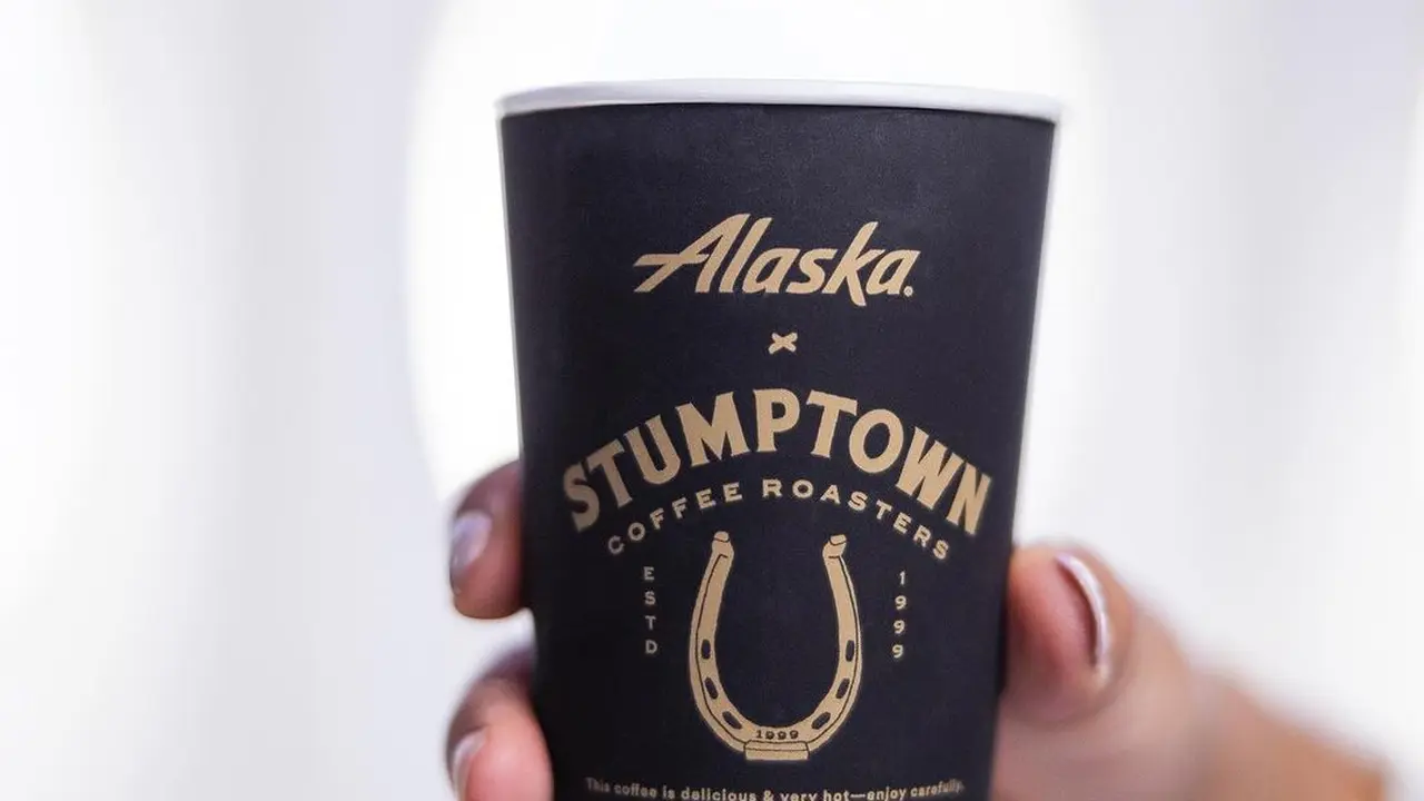 Maskapai Alaska Airlines Rilis Kopi yang Diklaim Terenak Diseruput di Udara, Butuh Setahun Pengembangan Sebelum Diluncurkan