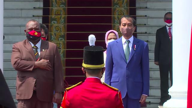 Presiden Jokowi menyambut kedatangan Perdana Menteri (PM) Papua Nugini James Marape di Istana Kepresidenan Bogor Jawa Barat, Kamis (31/3/2022)