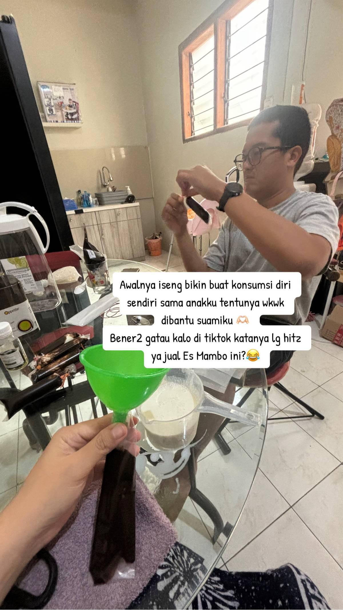 Terjual 1000 Lebih dalam Seminggu, Kisah Sukses Wanita Bikin Usaha Es Mambo Ini Curi Perhatian