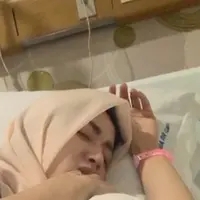 Tiara Dewi menjalani perawatan di Rumah Sakit Abdi Waluyo, Jakarta Pusat (Instagram/@tiaradewireal)
