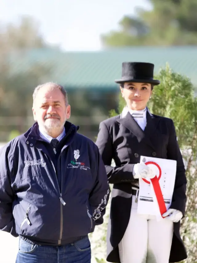 Atlet Berkuda Mira Warganegara