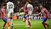 Gol cepat Conor Gallagher saat laga baru berjalan 27 detik merubah agregat gol menjadi imbang 2-2 setelah sebelumnya Real Madrid menang 2-1 di leg pertama. (JAVIER SORIANO/AFP)