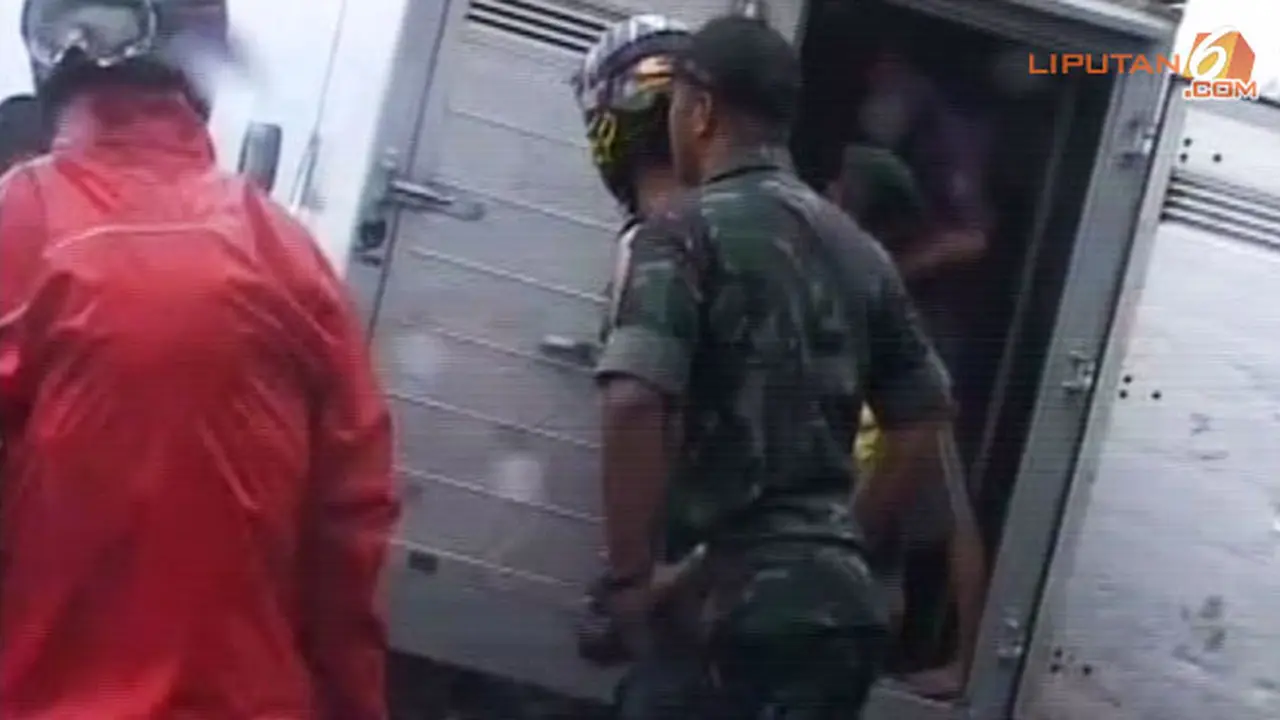 live-kelud-140217a.jpg