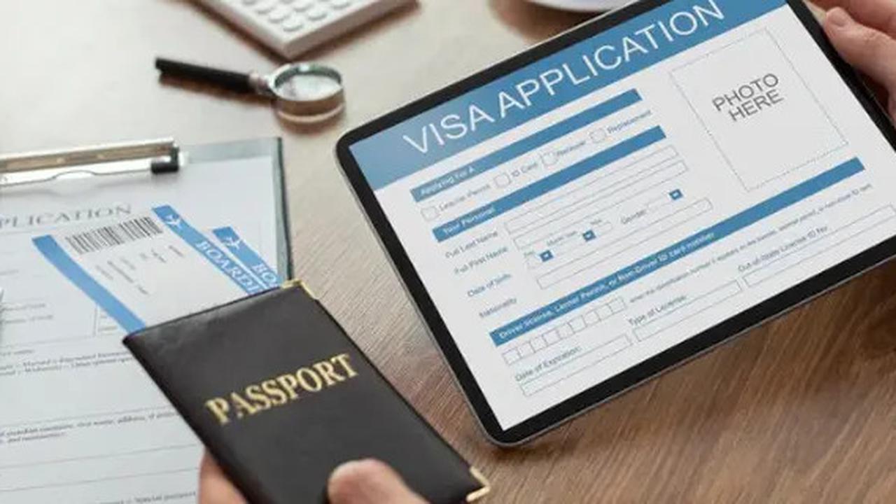 Arab Saudi Larang Visa untuk 14 Negara, Termasuk Indonesia