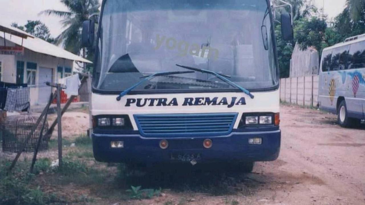 Putra Remaja adalah PO nomor 8