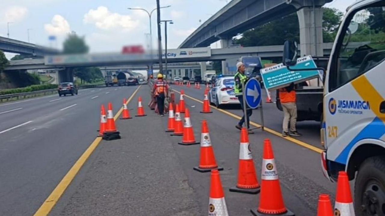 Jasamarga Hentikan Contraflow Tol Jakarta-Cikampek, Lalu Lintas Kembali Normal Pasca Libur Jumat Agung