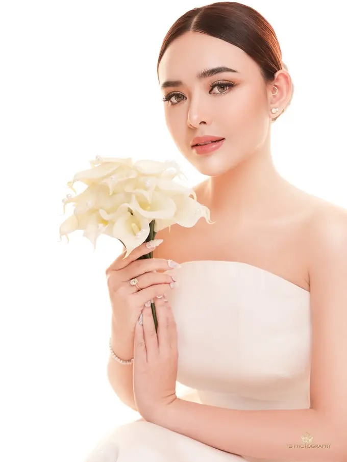Detail Makeup Prewedding Amanda Manopo, Aura Pengantin Terpancar dengan Soft Glam Look