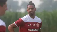 Pelatih Persiraja Banda Aceh, Vanderlei Francisco. (Bola.com/Gatot Susetyo)