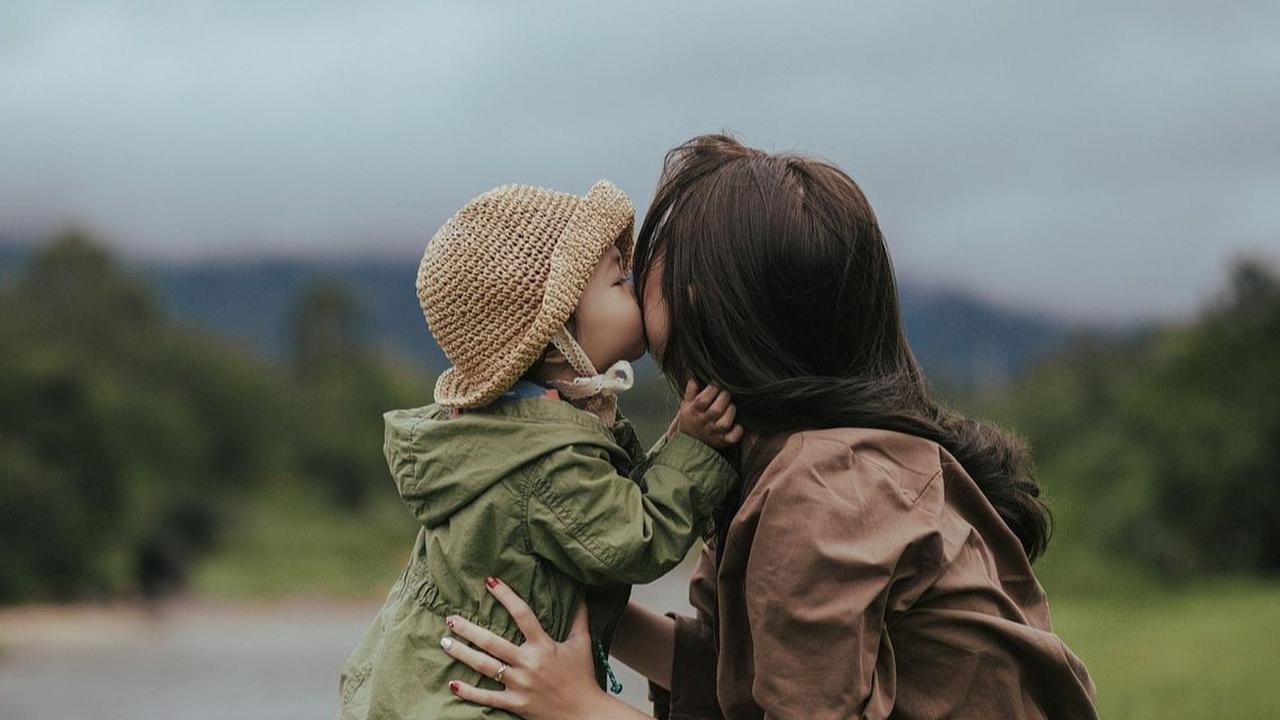 Cara Mendidik Anak Perempuan