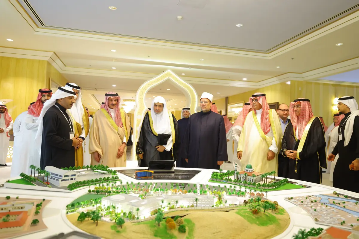 Persatuan Kantor Berita Organisasi Kerja Sama Islam bekerja sama dengan Sekretariat Asisten Komunikasi Institusi Liga Dunia Muslim , menyelenggarakan Forum Ramadan di Jeddah