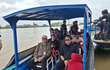 KLH/BPLH Tetapkan Dua Desa Konservasi Pesut Mahakam, Perkuat Pelestarian Satwa Kritis di Kaltim