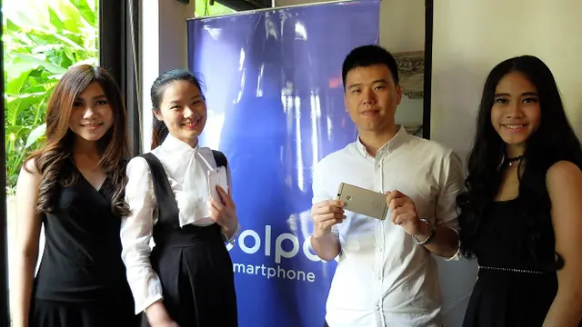  Coolpad Boyong Smartphone Berselimut Desain Mewah