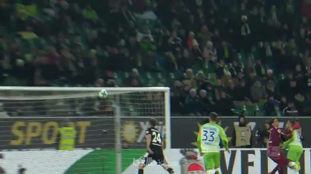 VIDEO: Gol dari Tengah Lapangan Serge Gnabry Jadi yang Terbaik Pekan 14 Bundesliga