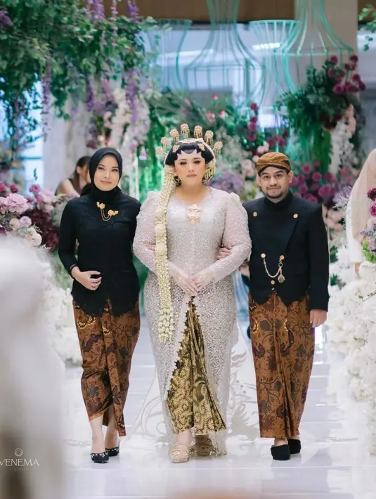 Melalui sebuah unggahan video di akun Instagram pribadinya, Fadil Jaidi mengungkapkan percakapan dengan Clarissa Putri yang berisi janjinya untuk menunggu sang sahabat hingga menikah duluan. [Foto: Instagram/fadiljaidi]