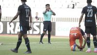 Merasa Dirugikan Wasit, PSIS dan Kendal Tornado FC Kompak Kirim Surat Protes ke PSSI: Insiden Pelanggaran Brutal hingga Gol Dibatalkan VAR