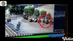 Pelaku mencuri motor saat korban sedang melaksanakan ibadah salat maghrib.