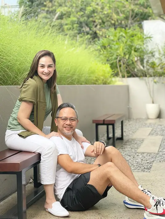 [Instagram/monaratuliu]