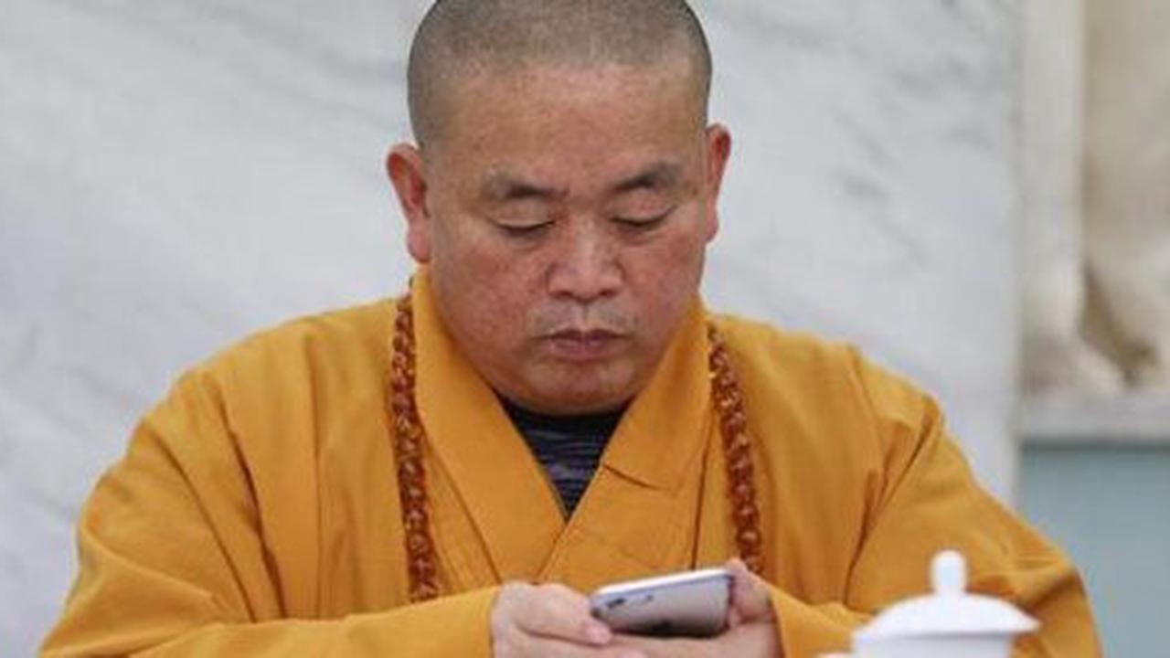 Mahaguru kungfu Shaolin tersangkut skandal korupsi & hamili wanita
