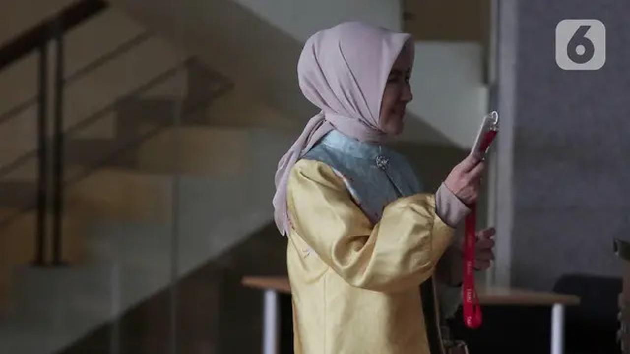 Usai Diperiksa KPK, Mantan Dirut Pertamina Nicke Widyawati Bungkam