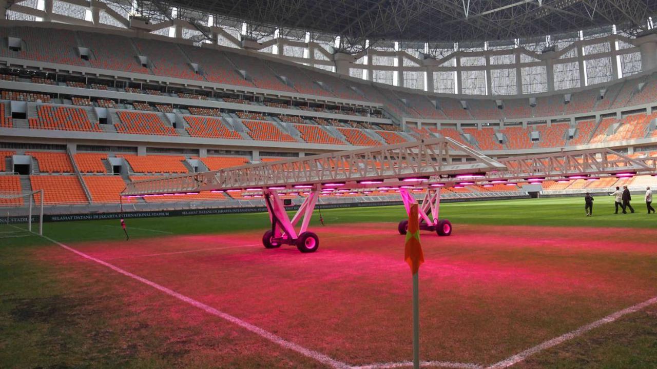 Masalah rumput diakui FIFA memang kerap timbulkan perdebatan.