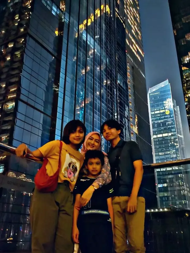 [Fimela] Raihana Zemma Gunawan anak Sahrul Gunawan