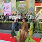 Presiden Joko Widodo atau Jokowi menghadiri acara peringatan hari lahir (harlah) ke-78 Muslimat Nahdlatul Ulama (NU) di Stadion Gelora Bung Karno (GBK), Jakarta Pusat pada Sabtu, (20/1/2024) (Liputan6.com/Ady Anugrahadi)